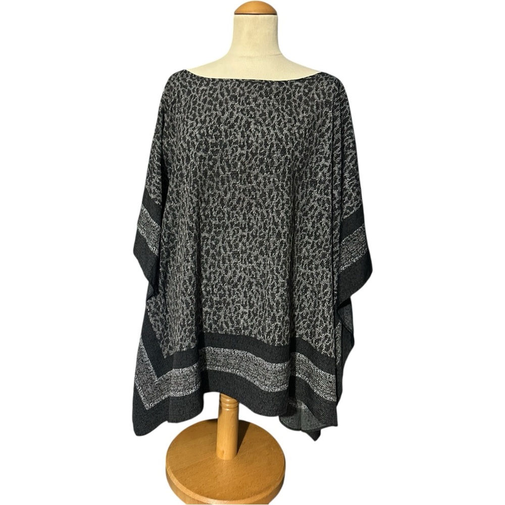 Michael Michael Kors Animal Print Cape Poncho Black Gray Size 2